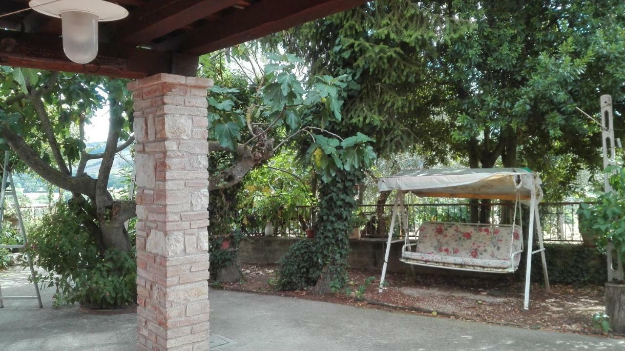 Agriturismo Cerquaglia Villa Тоди Екстериор снимка