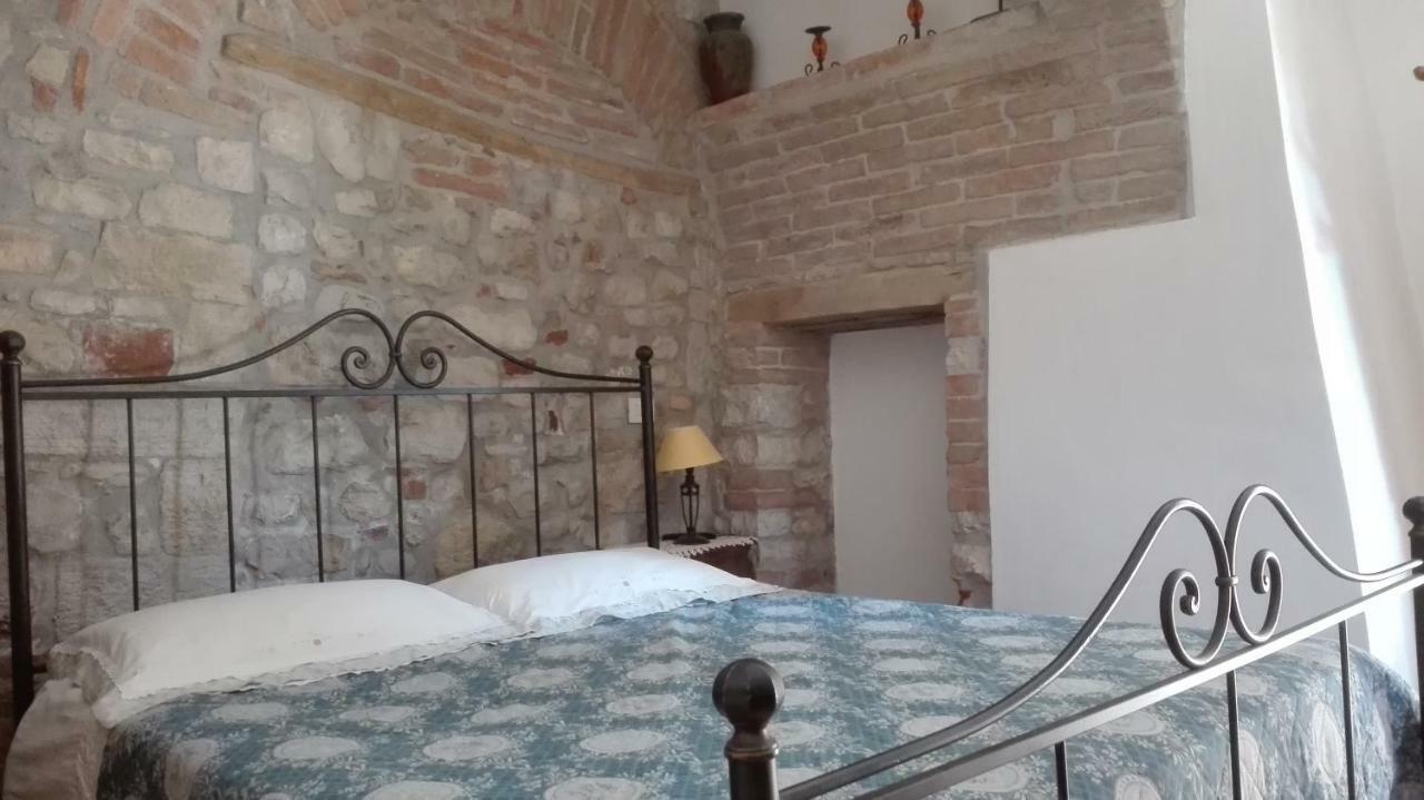 Agriturismo Cerquaglia Villa Тоди Екстериор снимка